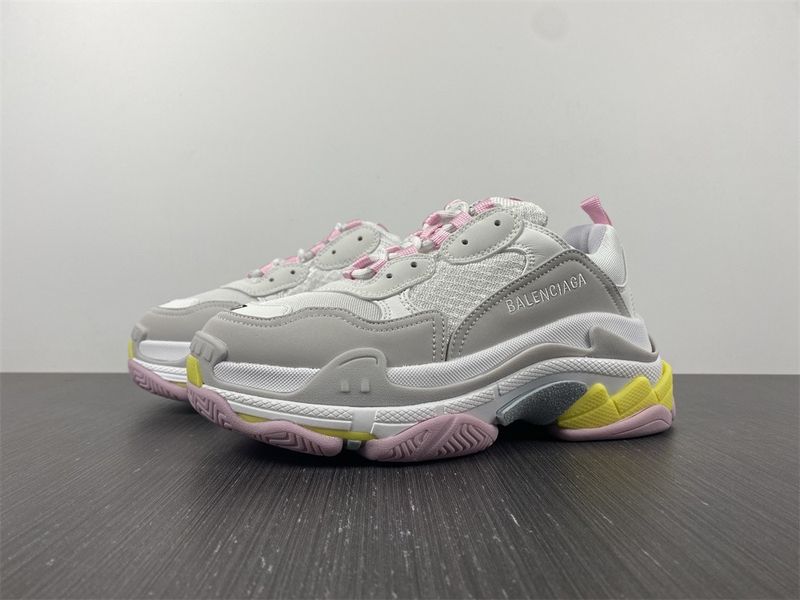 B*alenciaga Triple S 524039 W2FW4 7541