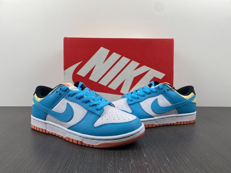 Dunk Low Kyrie Irving Baltic Blue  DN4179-400