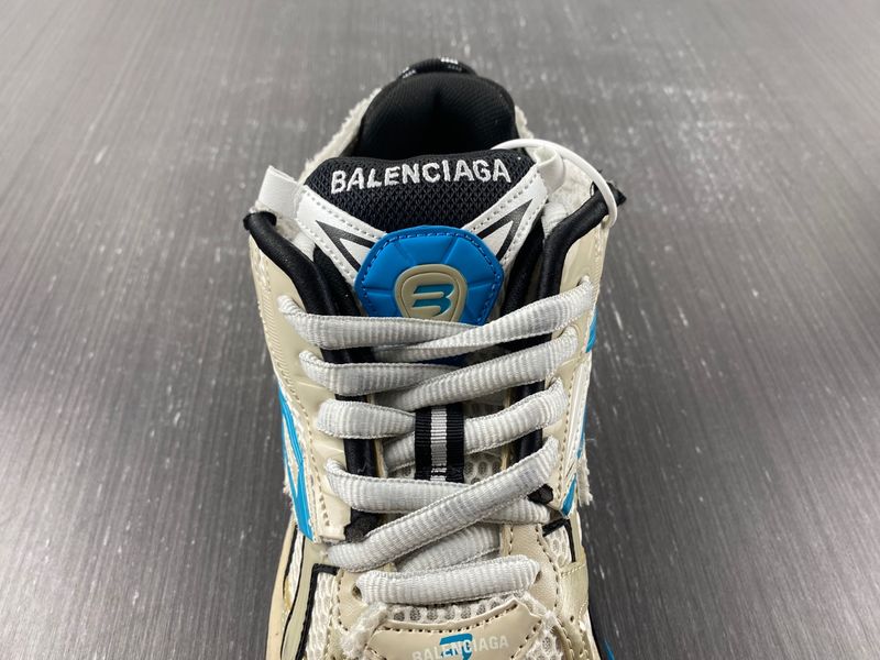 B*alenciaga runner AM221225-5
