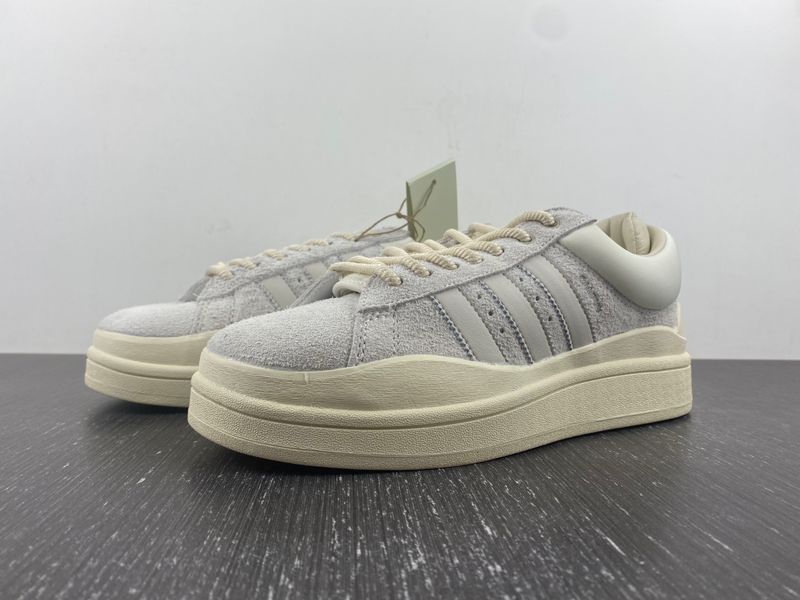 Campus Light Bad Bunny Cream  FZ5823