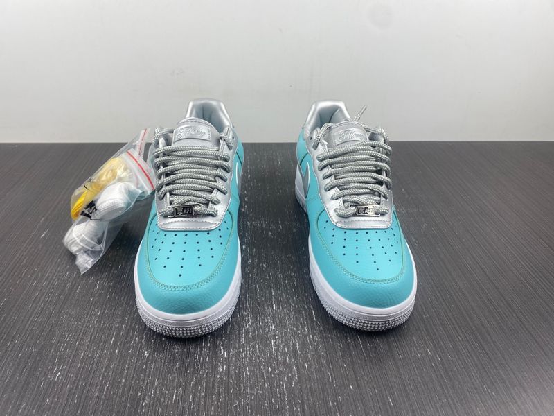 Air Force 1 Low Tiffany Blue Sliver  DZ1382-001