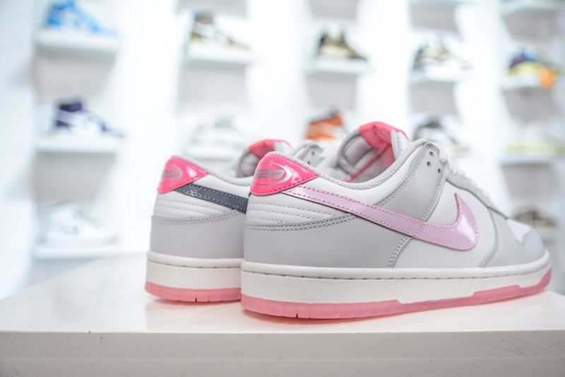 Dunk Low 520 Pack Pink  FN3451-161
