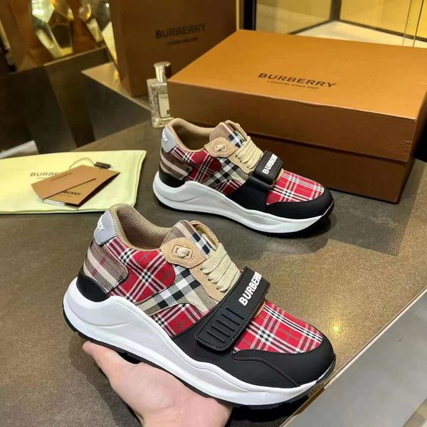 Women and Men B*urberry Top Sneaker CL 20230613-58