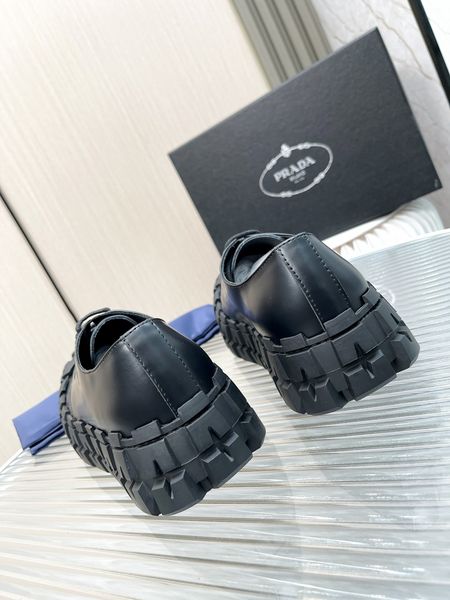P*rada Top Loafer CL 23030825-61