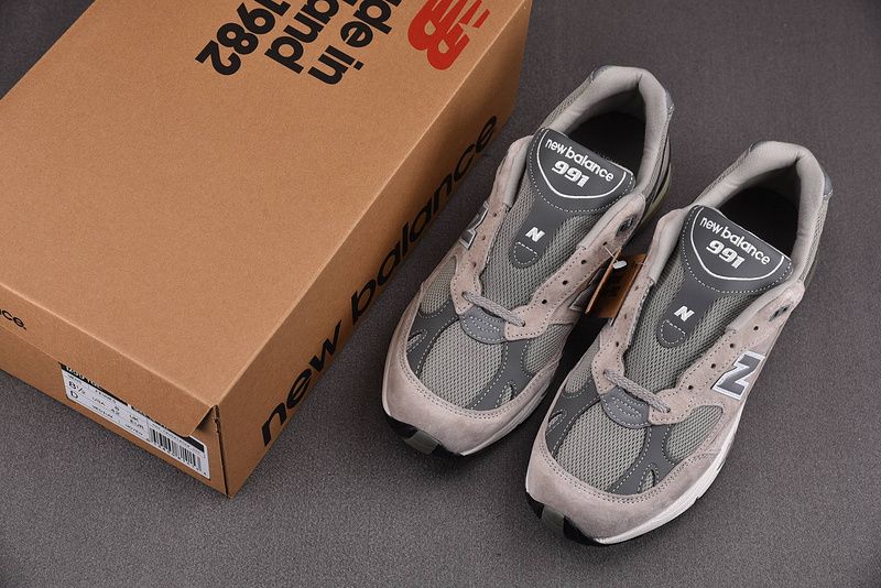 New Balance 991 Kith Grey M991GL