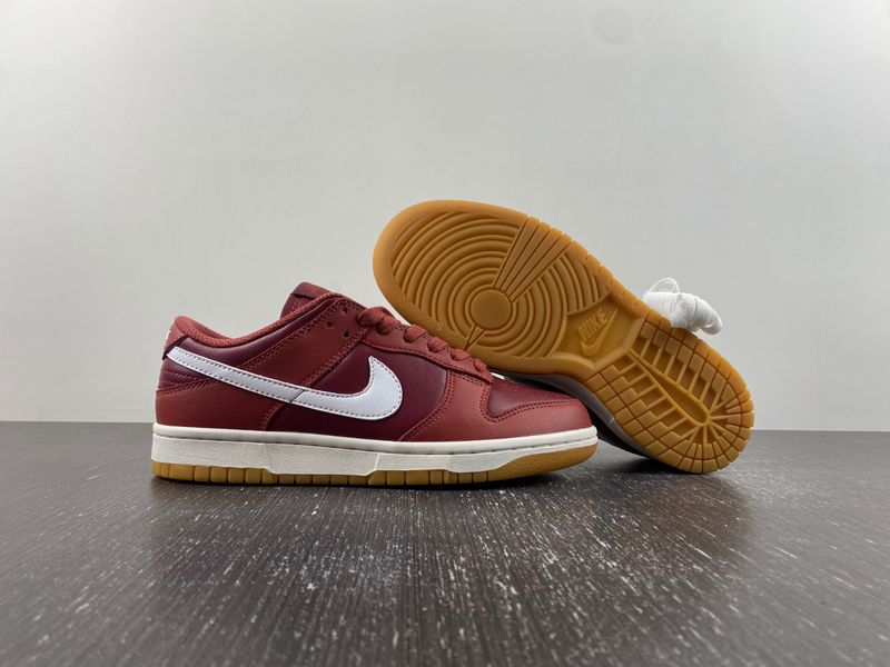 Dunk Low Desert Berry DD1503-603