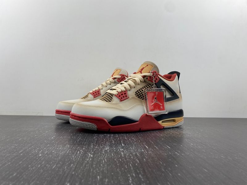 Air Jordan 4 Pokemon Charizard AQ9129-105