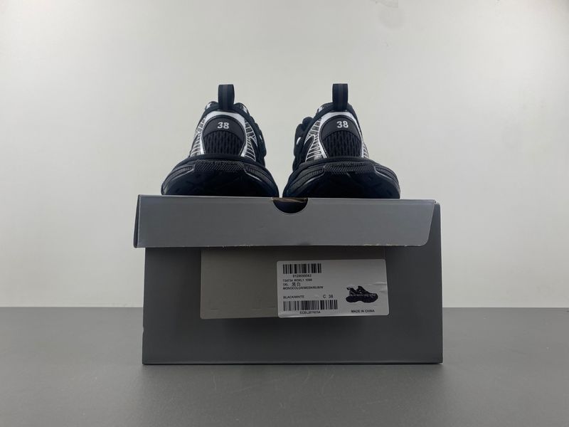 B*alenciaga 3XL Sneaker AM20240416-5