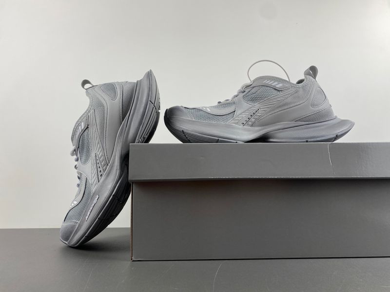 B*alenciaga 3XL Sneaker AM20240611-13