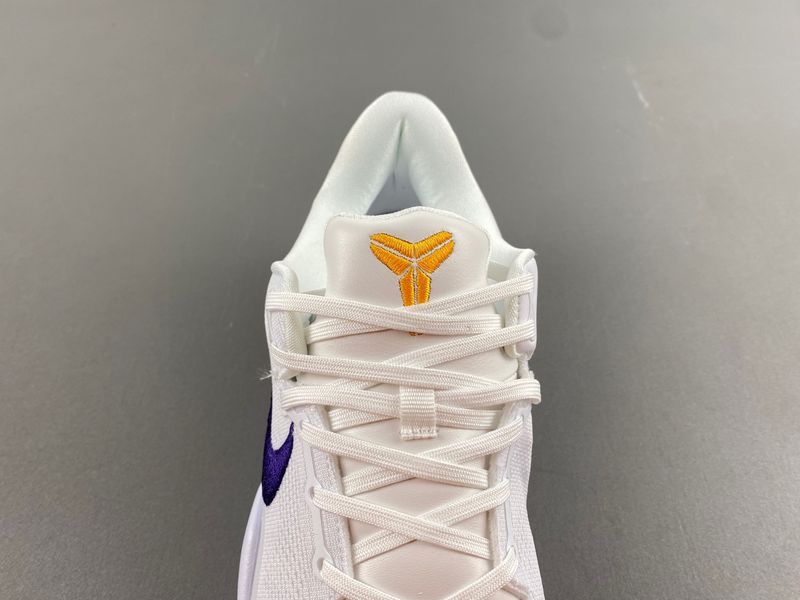 Kobe 8 Protro Lakers Home HF9550-100