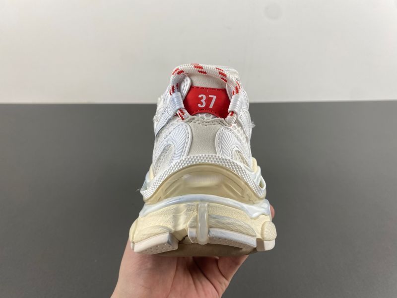B*alenciaga runner Sneaker AM20240629-9