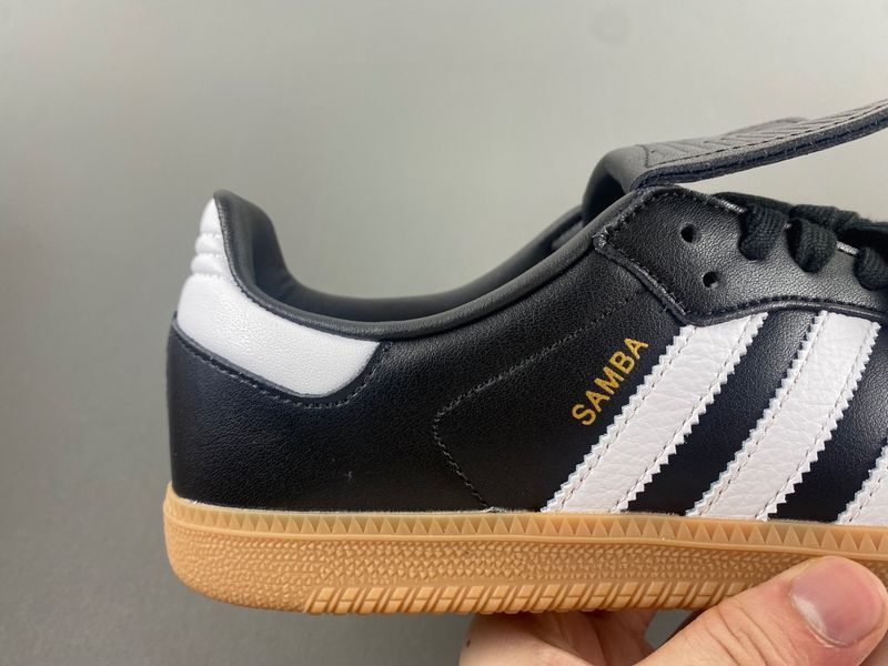 Samba LT Black White IG2010