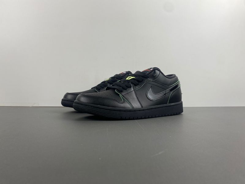 Air Jordan 1 Low SE Black Cat Mascot HM3690-001