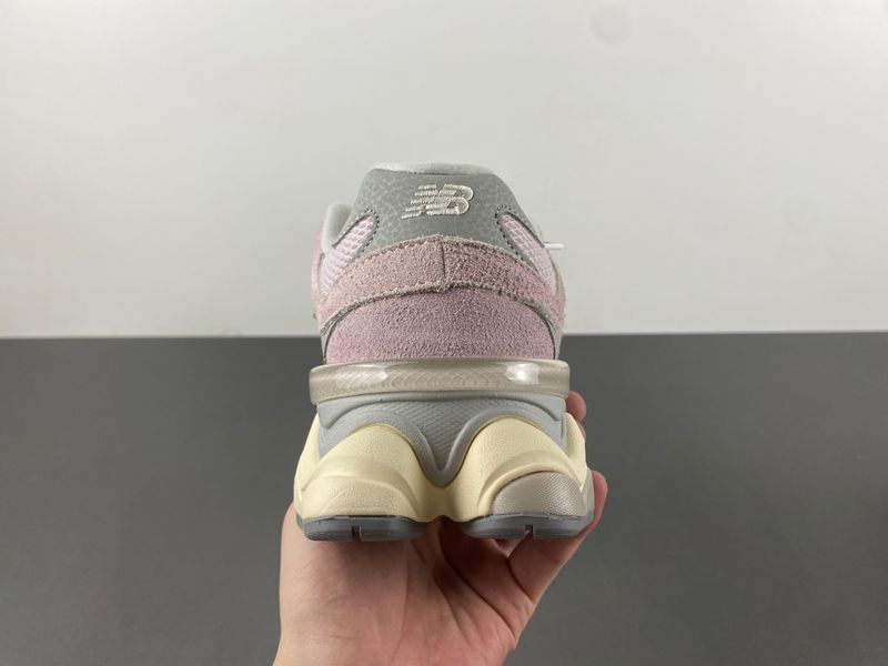 New Balance 9060 December Sky  U9060HSP