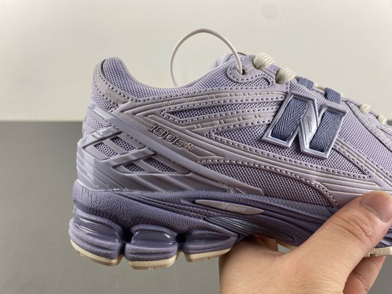 New Balance 1906R Lilac Purple M1906RZV
