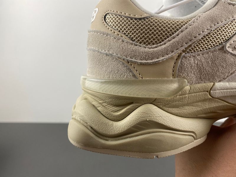 New Balance 9060 Beige U9060SS