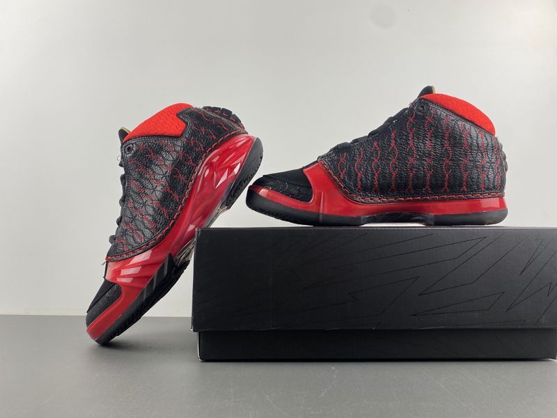 Air Jordan 23 Finale 318474-061