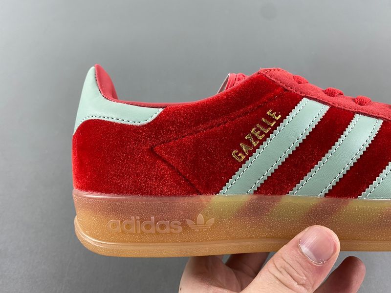 Gazelle Indoor Better Scarlet Hazy Green  IG6786