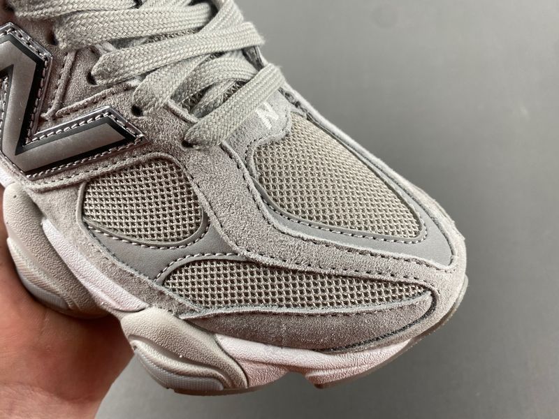 New Balance 9060 Silver Metallic Grey U9060JGR