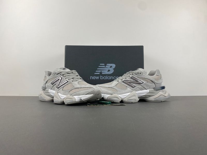 New Balance 9060 Silver Metallic Grey U9060JGR