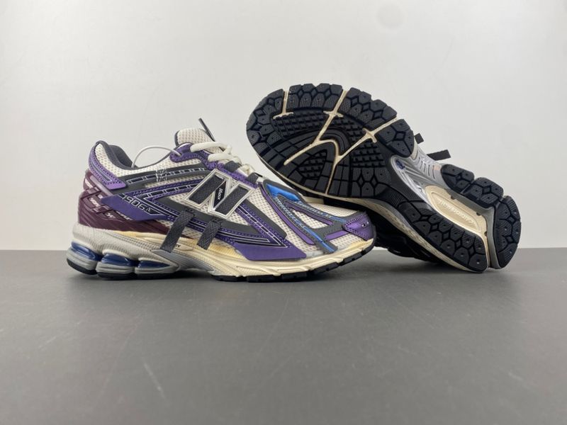 New Balance 1906A Inkwell Sea Salt  U1906ANB