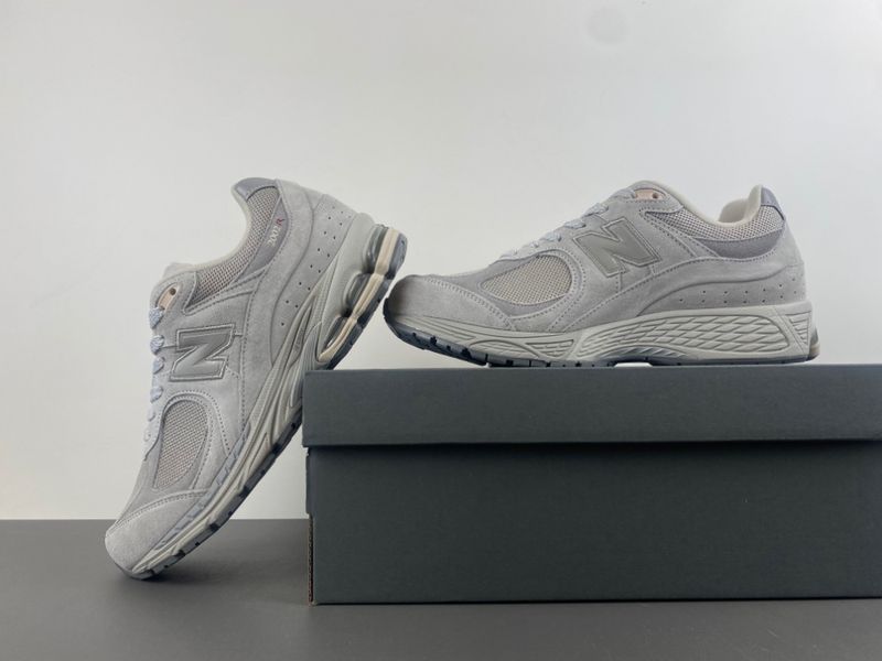 New Balance 2002R Grey U2002REE