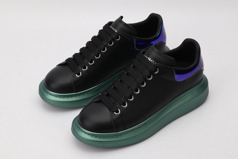 A*exander M*queen Sneaker