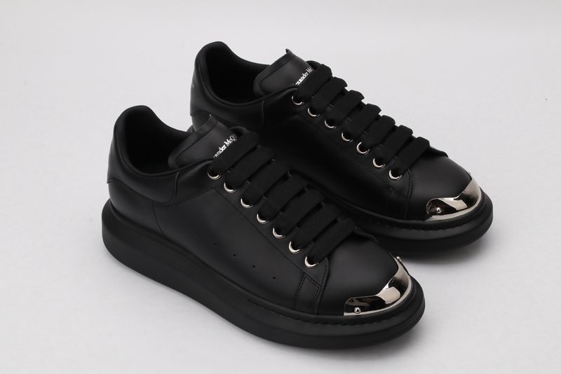 A*exander M*queen Sneaker
