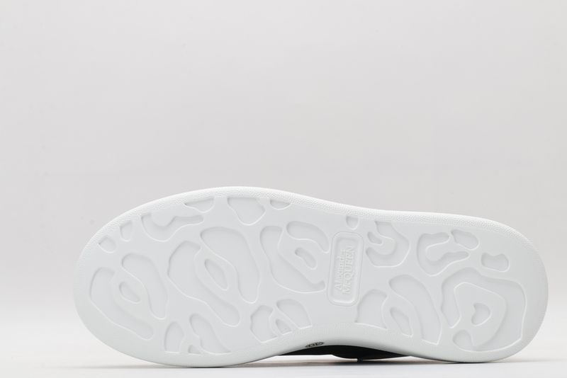 A*exander M*queen Sneaker