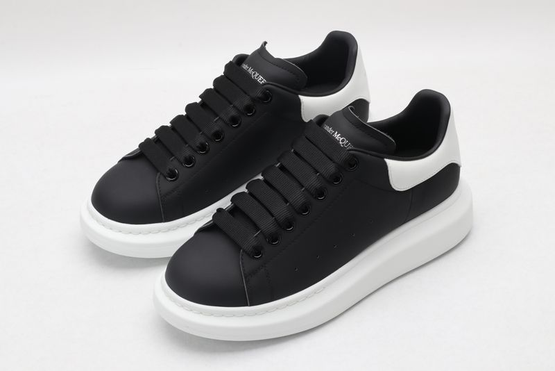 A*exander M*queen Sneaker