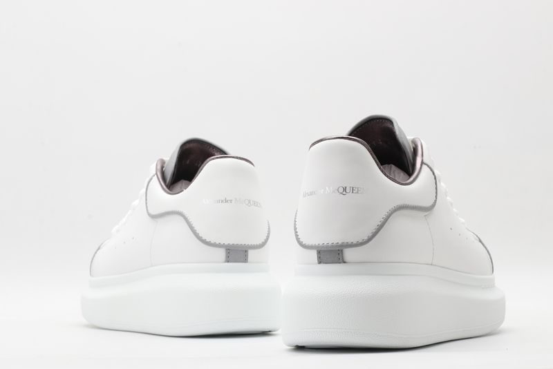 A*exander M*queen Sneaker