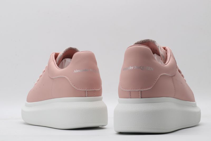 A*exander M*queen Sneaker