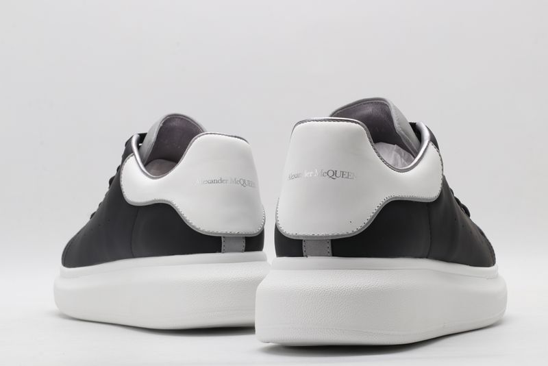 A*exander M*queen Sneaker