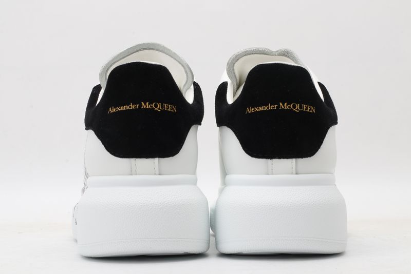 A*exander M*queen Sneaker