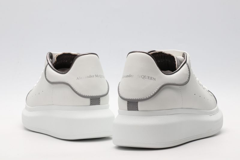 A*exander M*queen Sneaker