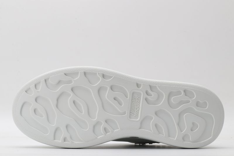 A*exander M*queen Sneaker