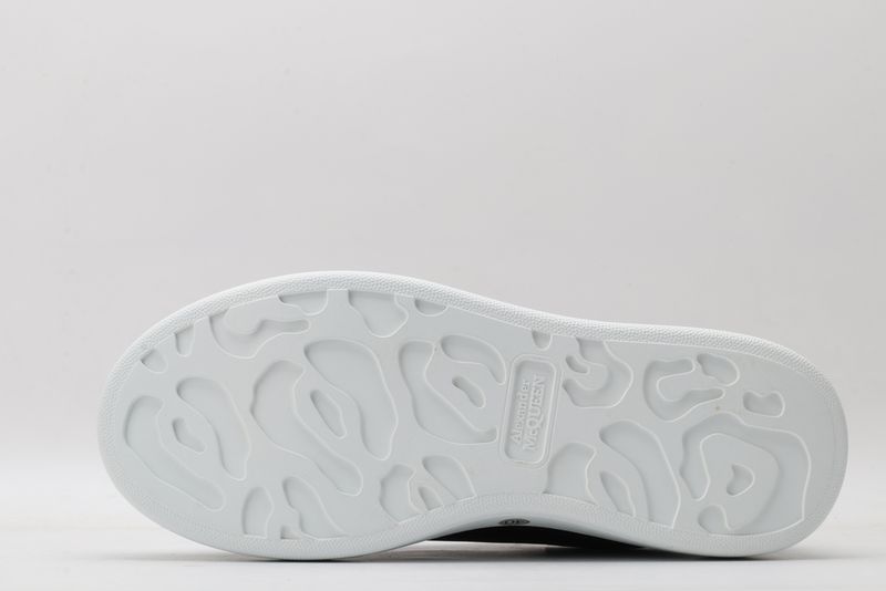 A*exander M*queen Sneaker
