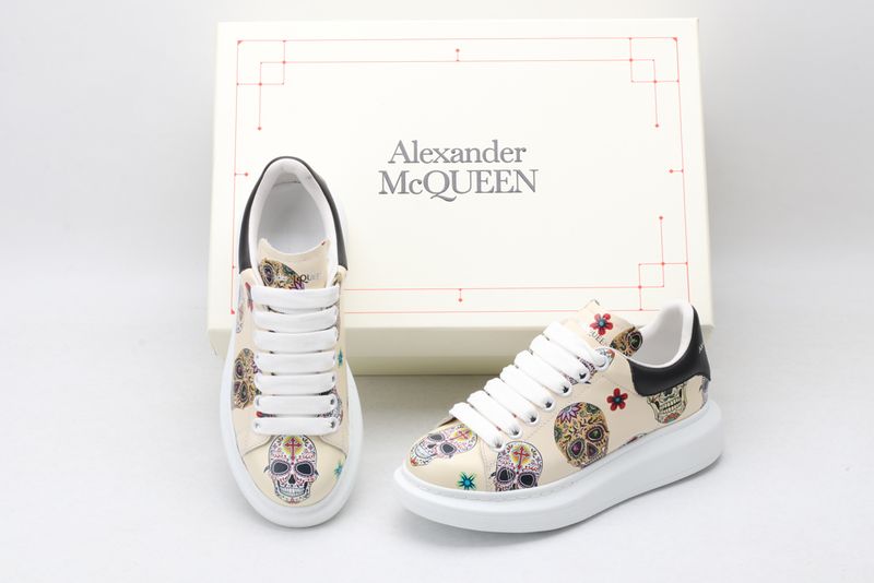 A*exander M*queen Sneaker