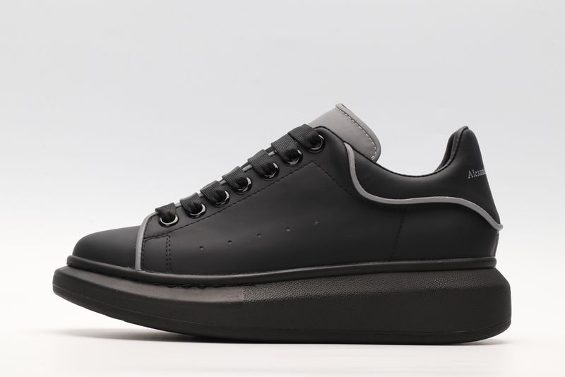 A*exander M*queen Sneaker