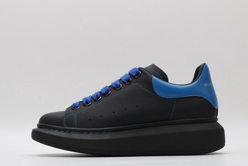 A*exander M*queen Sneaker