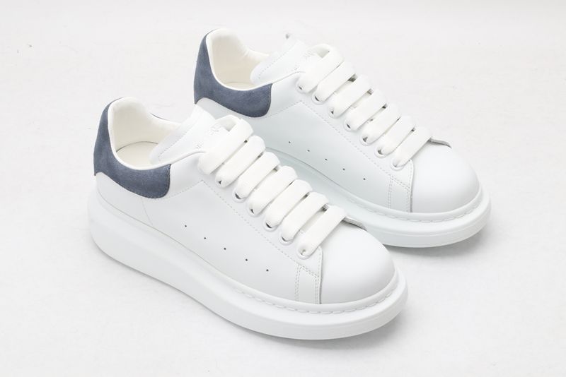 A*exander M*queen Sneaker