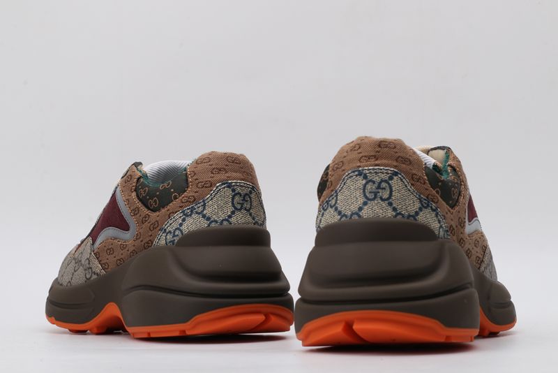 G*cci Sneaker