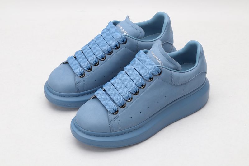 A*exander M*queen Sneaker
