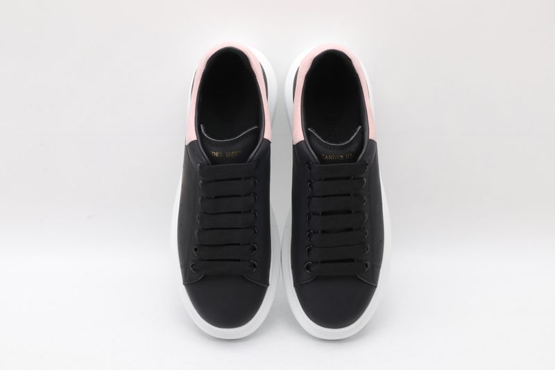 A*exander M*queen Sneaker