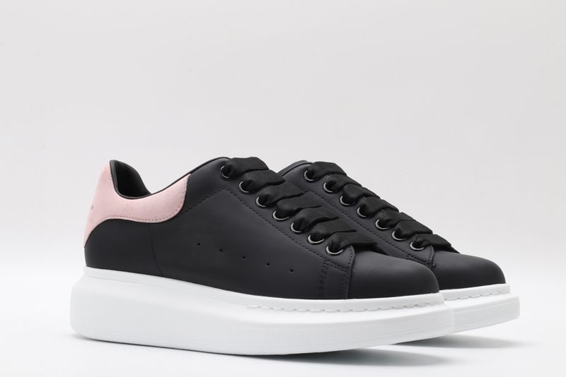 A*exander M*queen Sneaker