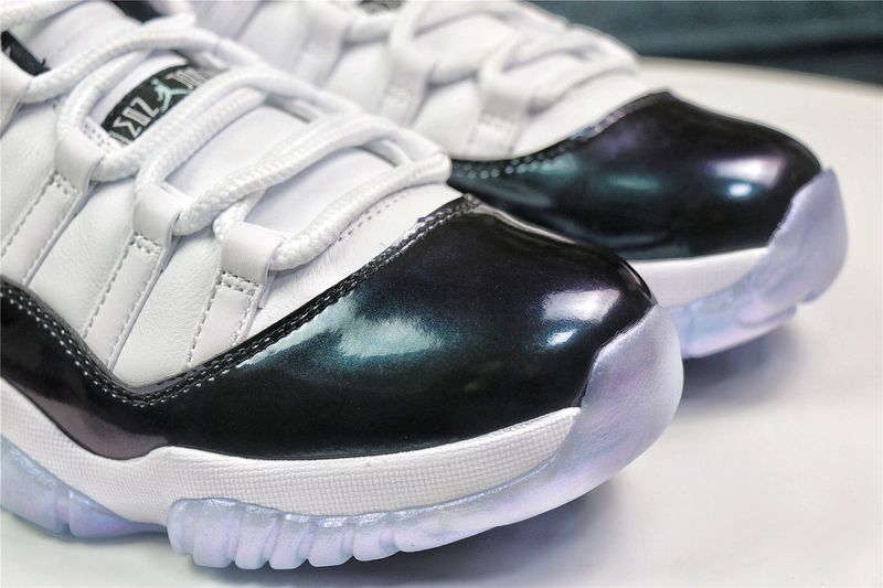 Air Jordan 11 Retro Low Iridescent 528895-145