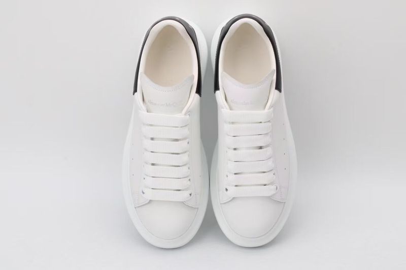 A*exander M*queen Sneaker