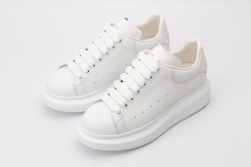 A*exander M*queen Sneaker