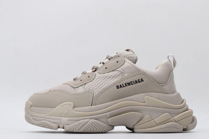 B*lenciaga