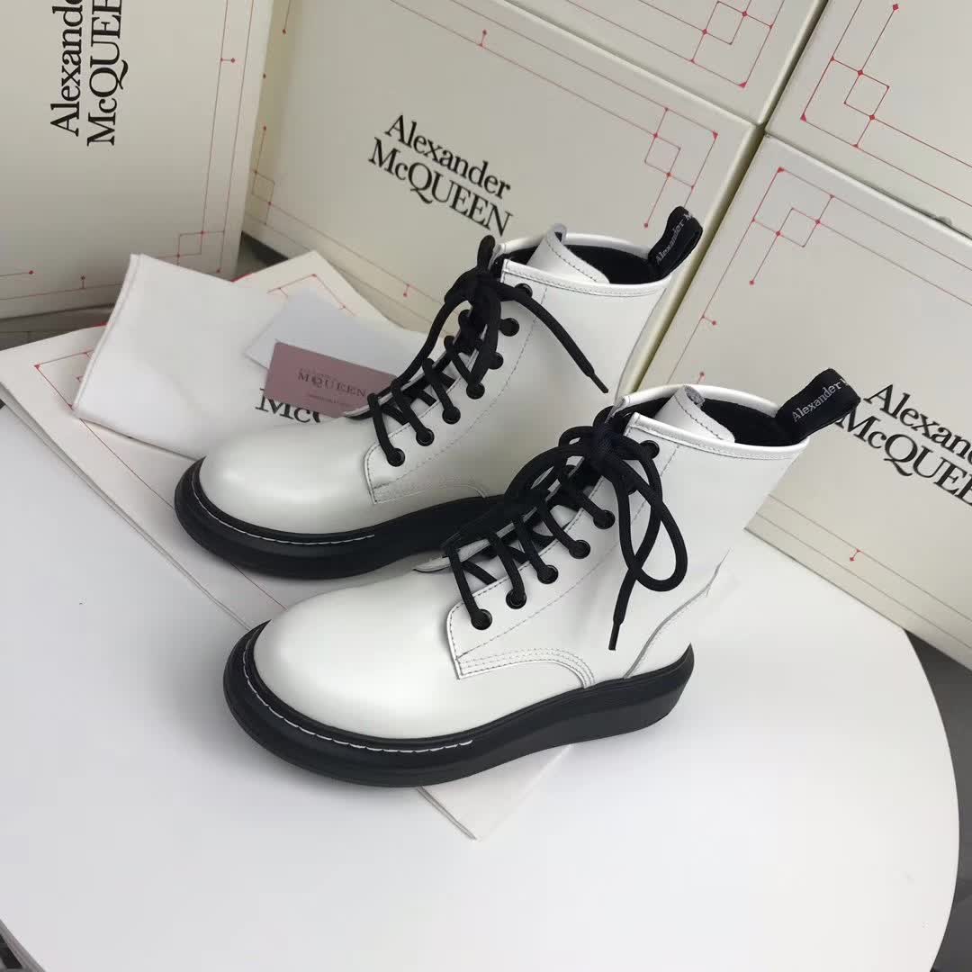 Women A*exander M*queen Sneaker